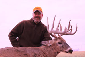 Bill Gorman on one of his Trophy Kansas Whitetail Hunts with Tall Tine Outfitters 